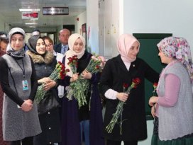 Leyla Şahin Usta, referandum çalışmalarını sürdürüyor