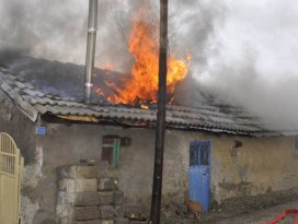 Konyada korkutan yangın