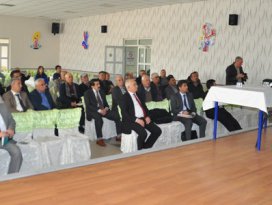 Akşehirde kiraz üreticileri bilgilendirildi