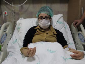 Konyada ilginç olay! Başörtüsü takarken iğne yuttu