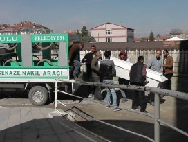 Yaşlı kadın evinin banyosunda ölü bulundu