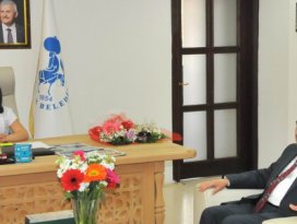 Başkan Akkaya, koltuğunu ilkokul öğrencisine devretti