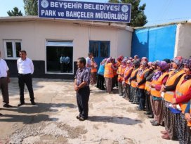 Beyşehir’in park ve bahçeleri kadınlara emanet