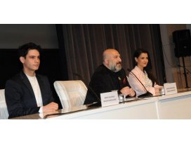 ‘Payitaht Abdülhamid’ oyuncuları Konyalılarla buluştu