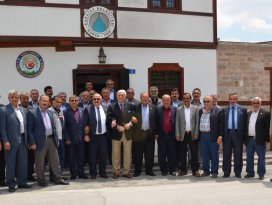 Federasyon başkanından Muhtarlar Derneğine ziyaret