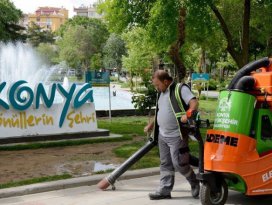 Konya şehir merkezi 24 saat temizleniyor