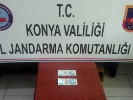 Sahte parayla alışveriş yaparken yakalandı