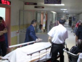 Otomobilin çarptığı bisikletli hayatını kaybetti