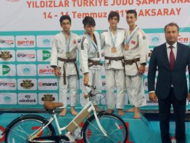 Judoda Selçuklu Belediyespor farkı
