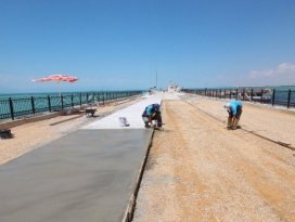 Beyşehir’de yollar baskı beton konforuyla tanışıyor