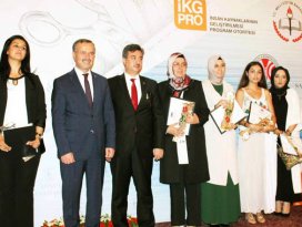Kütükcü: Kadınlarımızla büyüyeceğiz