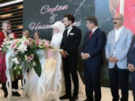 Başkan Akyürek oğlunu evlendirdi