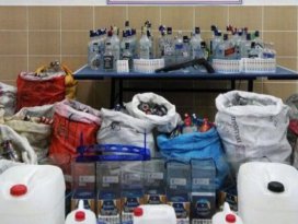 Sahte içki imalathanelerine jandarma baskını