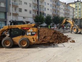 Seydişehir Belediyesi refüj çalışmalarına devam ediyor