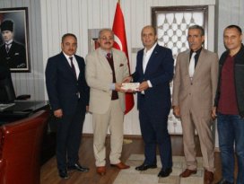 Akşehir’e eğitim yardımı
