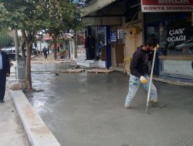 Seydişehir Belediyesinden kaldırım ve tretuvar çalışması