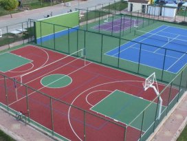 Beyşehir’in 27 mahallesine çok amaçlı spor sahası