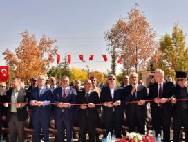 Çerkes dilini ve kültürünü yaşatacak kültür merkezi açıldı
