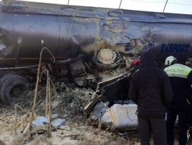 Bitkisel yağ taşıyan tanker şarampole yuvarlandı