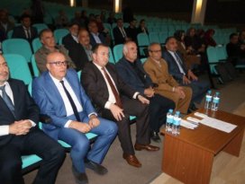 Beyşehir Gölü’nün ve balıkçılığın sorunları panelde masaya yatırıldı