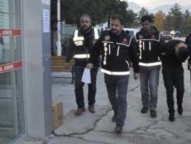 Konya’da uyuşturucu tacirlerine operasyon
