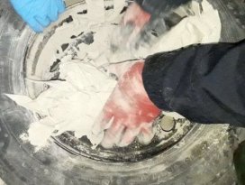 Otomobilin lastiğinden eroin çıktı