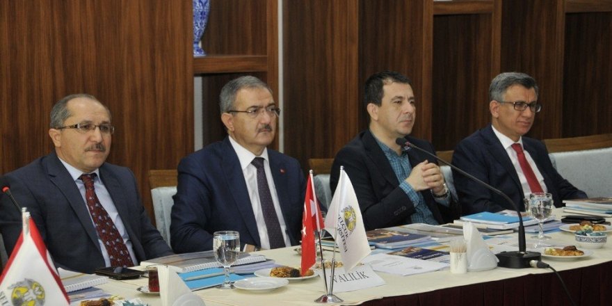 Selçuk’ta 2017-2018 Vizyon Belirleme Paydaş Toplantısı yapıldı
