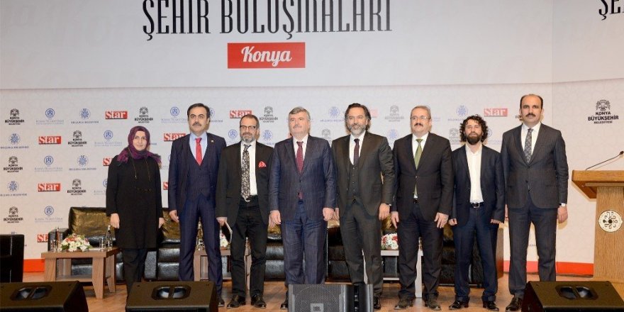 Akyürek: Konya yeni yüzyılda dünyaya söyleyecek sözü olan bir şehir