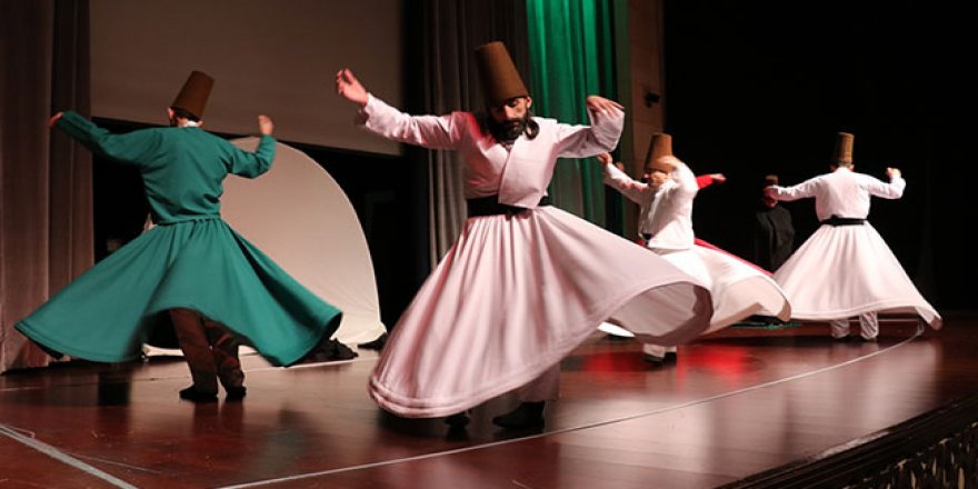 Konya’da engelli semazenler sema yaptı