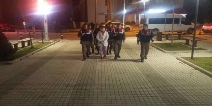 Şok! Gelin altınlarla kaçarken yakalandı...