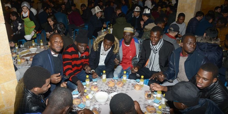 Konya’da öğrenim gören yabancı öğrenciler buluştu