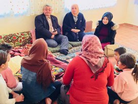 Başkan Yıldız, Suriyeli aileye konuk oldu