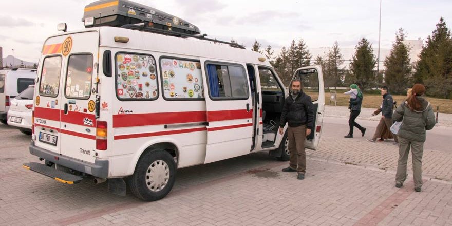 Ambulanstan karavana dönüştürdüğü Necovanni ile yollarda