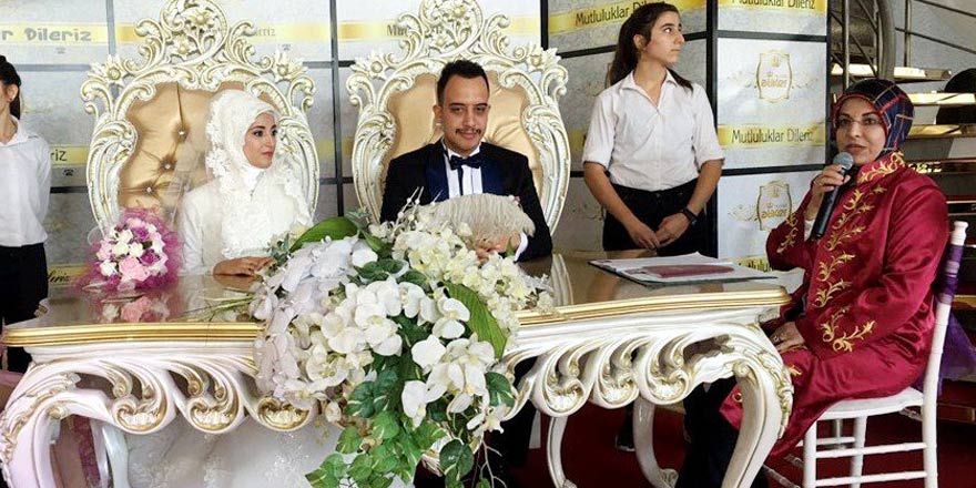 Başkan Altay: Sanayi çalışanı gençlerimizin yanındayız