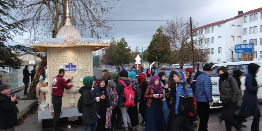 Seydişehir Belediyesi’nden sıcak sahlep ikramı