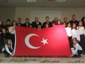 Kaymakam Fatih Cıdıroğlu Resim sergisini açtı