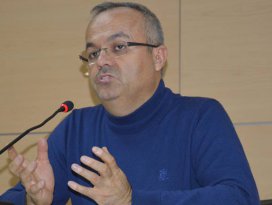 “Dünyada ilk laik varlık şeytandır”
