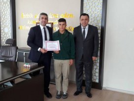 Bozkırda Kitap Kurdu Öğrencileri ödüllendirildi