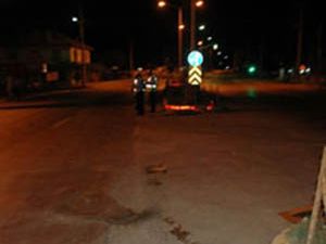 Otomobil motosiklete çarptı: 1 ölü