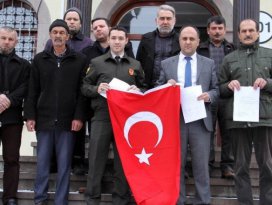 Özaltun ve gazilerden gönüllü askerlik başvurusu