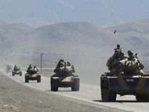 K. Irak sınırında etten duvar