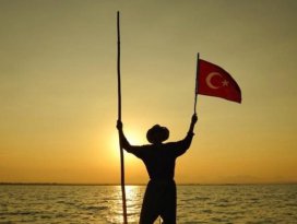 “Türk Bayrağı” temalı fotoğraf yarışması