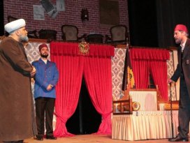 Bu topraklarda bin yıldır büyük bir medeniyet mücadelesi veriyoruz