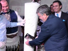 Konya ve Maraş medeniyetimizin temel şehirleridir