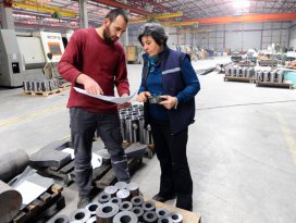 Ağır sanayinin ihracatçı kadını