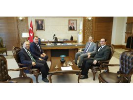 Başkan Özaltun’dan, Rektör Şahin’e ziyaret