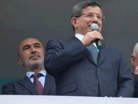 Davutoğlu ilçe ziyaretlerine devam etti