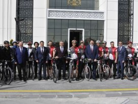 Selçuk’tan Çanakkale’ye bisiklet turu