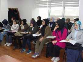 Celaleddin Karatay Gençlik Merkezi öğrencilerden ilgi görüyor