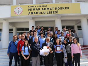 Özkan Özgüvenden lise ziyareti